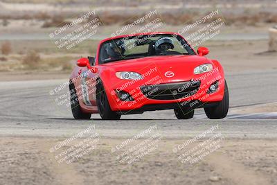 media/Nov-02-2025-Lotus Club of SoCal (Sun) [[dc384ab7f7]]/Novice Group/Cotton Corners/